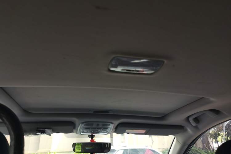 Used Haval M6 2021 PLUS 1.5T DCT Prestige Smart Connectivity Model Headliner