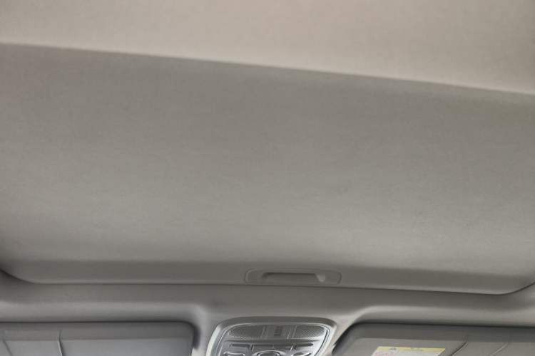Used Haval M6 2021 PLUS 1.5T DCT Luxury Smart Connectivity Model Headliner
