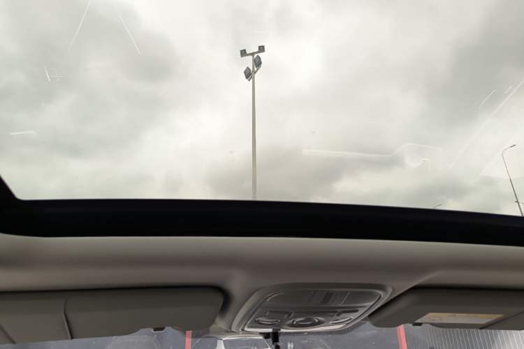 Used Haval M6 2021 PLUS 1.5T DCT Luxury Smart Connectivity Model Headliner