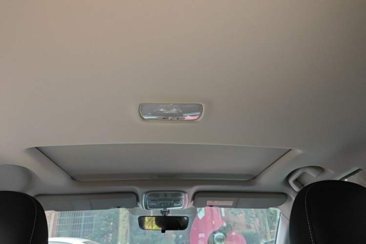 Used Haval M6 2021 PLUS 1.5T DCT Luxury Smart Connectivity Model Headliner