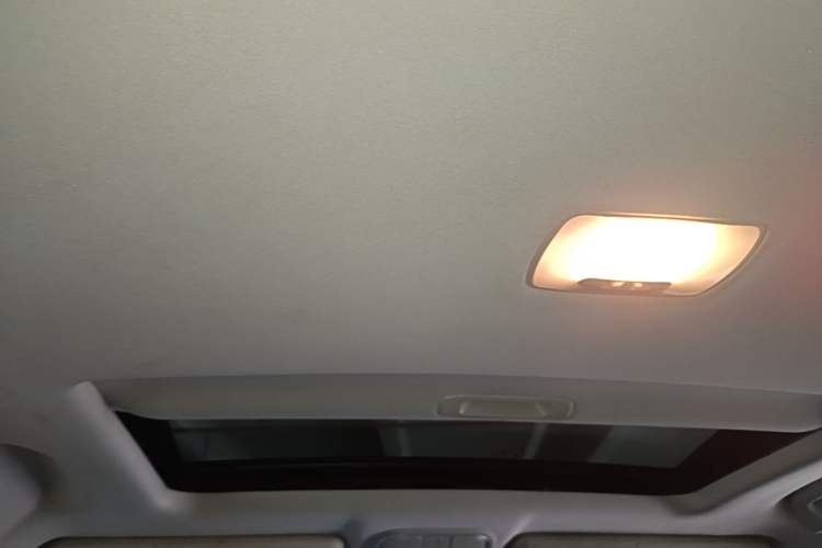 Used Haval M6 2021 PLUS 1.5T DCT Prestige Smart Connectivity Model Headliner