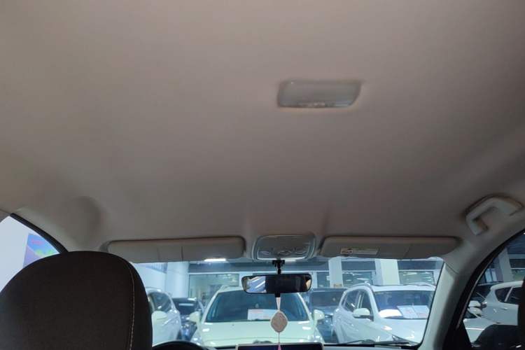 Used Haval M6 2021 PLUS 1.5T Manual Elite Smart Connectivity Model Headliner