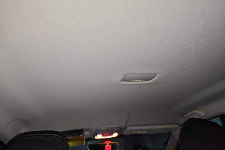 Used Haval M6 2021 PLUS 1.5T Manual Elite Smart Connectivity Model Headliner