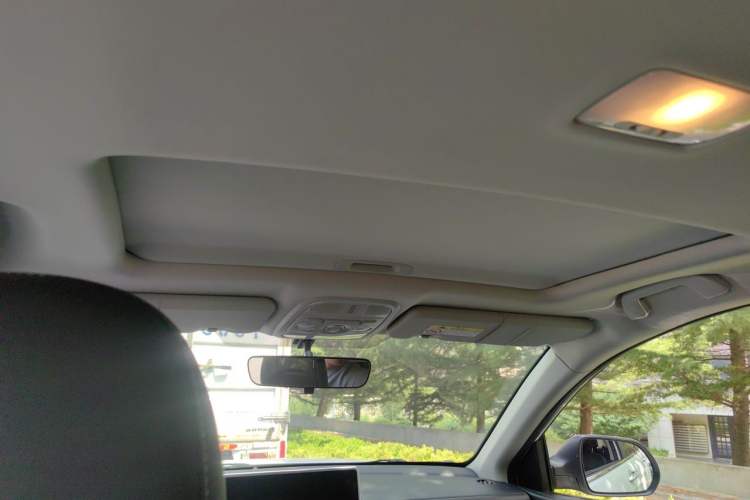 Used Haval M6 2021 PLUS 1.5T DCT Smart Enjoyment Model Headliner