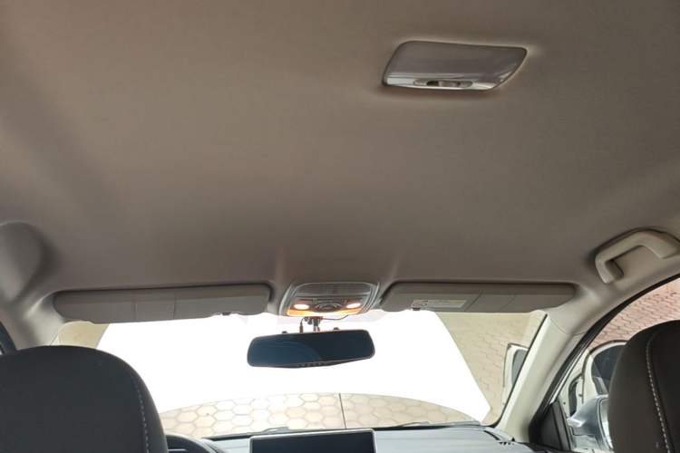 Used Haval M6 2021 PLUS 1.5T Manual Elite Smart Connectivity Model Headliner