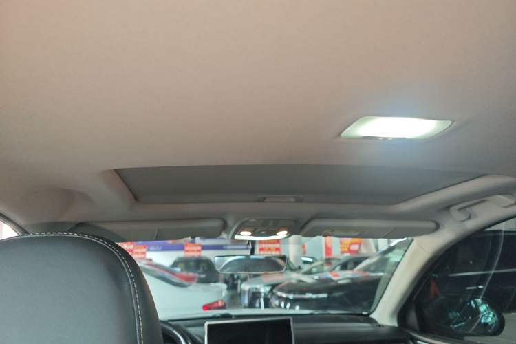 Used Haval M6 2021 PLUS 1.5T DCT Luxury Smart Connectivity Model Headliner