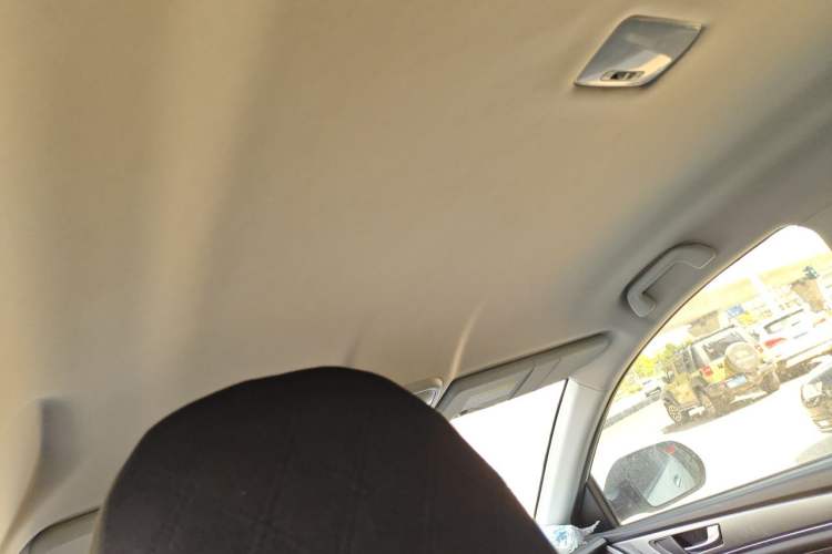 Used Haval M6 2021 PLUS 1.5T DCT Elite Smart Connectivity Model Headliner