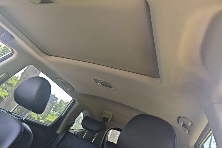 Used Haval M6 2021 PLUS 1.5T DCT Luxury Smart Connectivity Model Headliner
