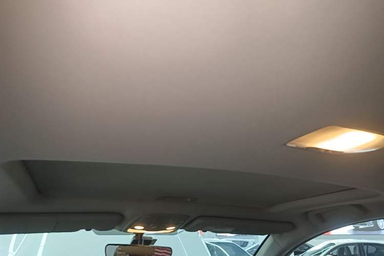 Used Haval M6 2021 PLUS 1.5T DCT Luxury Smart Connectivity Model Headliner