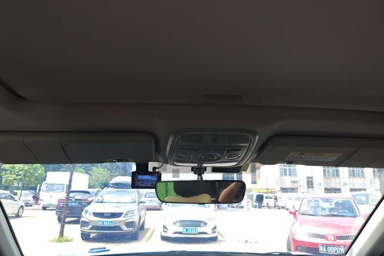 Used Haval M6 2021 PLUS 1.5T DCT Luxury Smart Connectivity Model Headliner