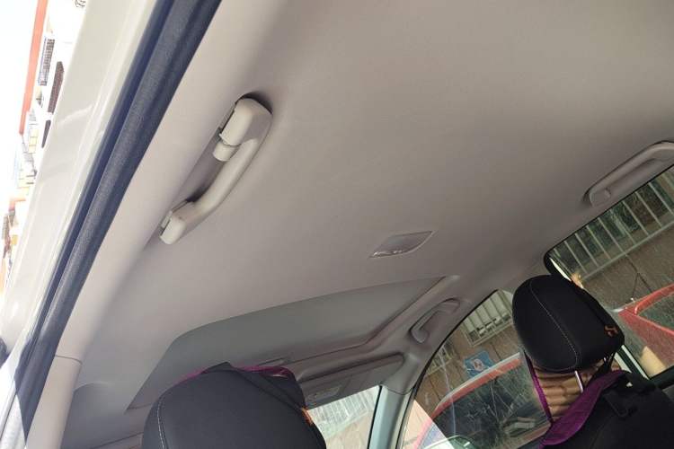 Used Haval M6 2021 PLUS 1.5T DCT Luxury Smart Connectivity Model Headliner
