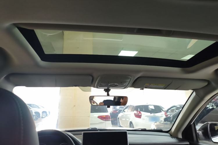 Used Haval M6 2021 PLUS 1.5T DCT Luxury Smart Connectivity Model Headliner