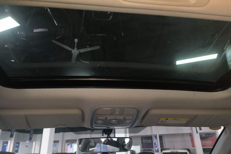 Used Haval M6 2021 PLUS 1.5T DCT Comfort Edition Headliner