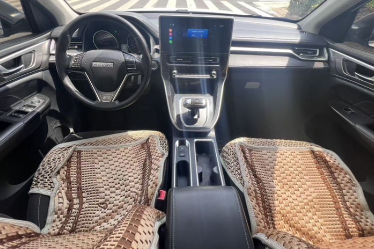 Used Haval M6 2021 PLUS 1.5T DCT Elite Smart Connectivity Model Interior 1