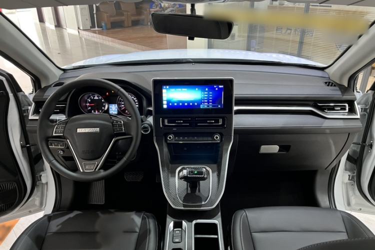 Used Haval M6 2021 PLUS 1.5T DCT Luxury Smart Connectivity Model Interior 1