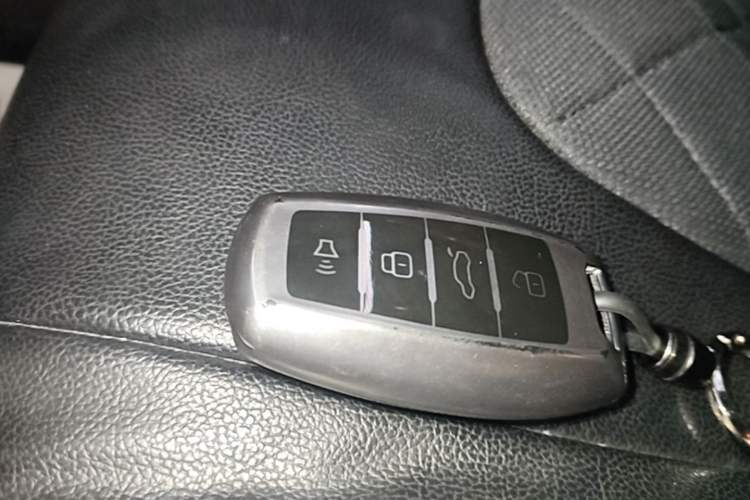 Used Haval M6 2021 PLUS 1.5T DCT Luxury Smart Connectivity Model Interior 1