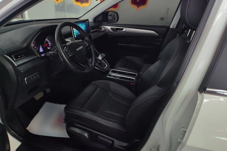 Used Haval M6 2021 PLUS 1.5T DCT Luxury Smart Connectivity Model Interior 1