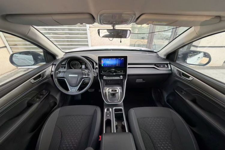 Used Haval M6 2021 PLUS 1.5T DCT Elite Smart Connectivity Model Interior 1