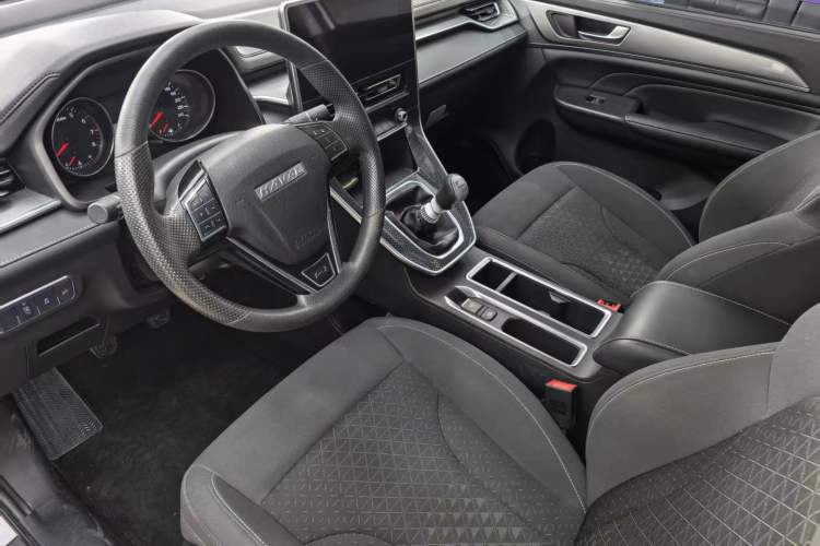 Used Haval M6 2021 PLUS 1.5T Manual Elite Smart Connectivity Model Interior 1
