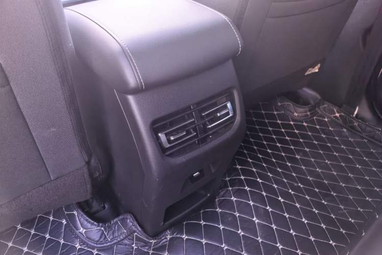 Used Haval M6 2021 PLUS 1.5T Manual Elite Smart Connectivity Model Interior 1