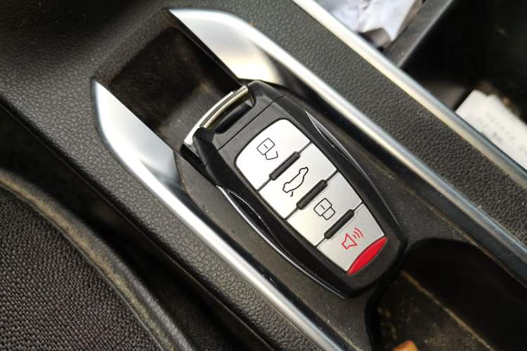 Used Haval M6 2021 PLUS 1.5T DCT Elite Smart Connectivity Model Interior 1