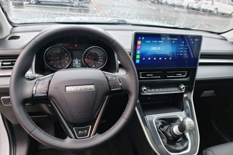 Used Haval M6 2021 PLUS 1.5T Manual Elite Smart Connectivity Model Interior 1