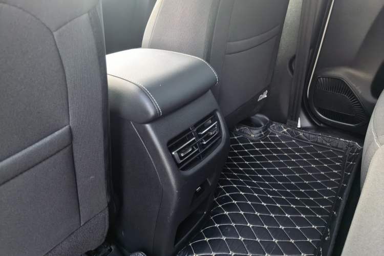 Used Haval M6 2021 PLUS 1.5T Manual Elite Smart Connectivity Model Interior 1