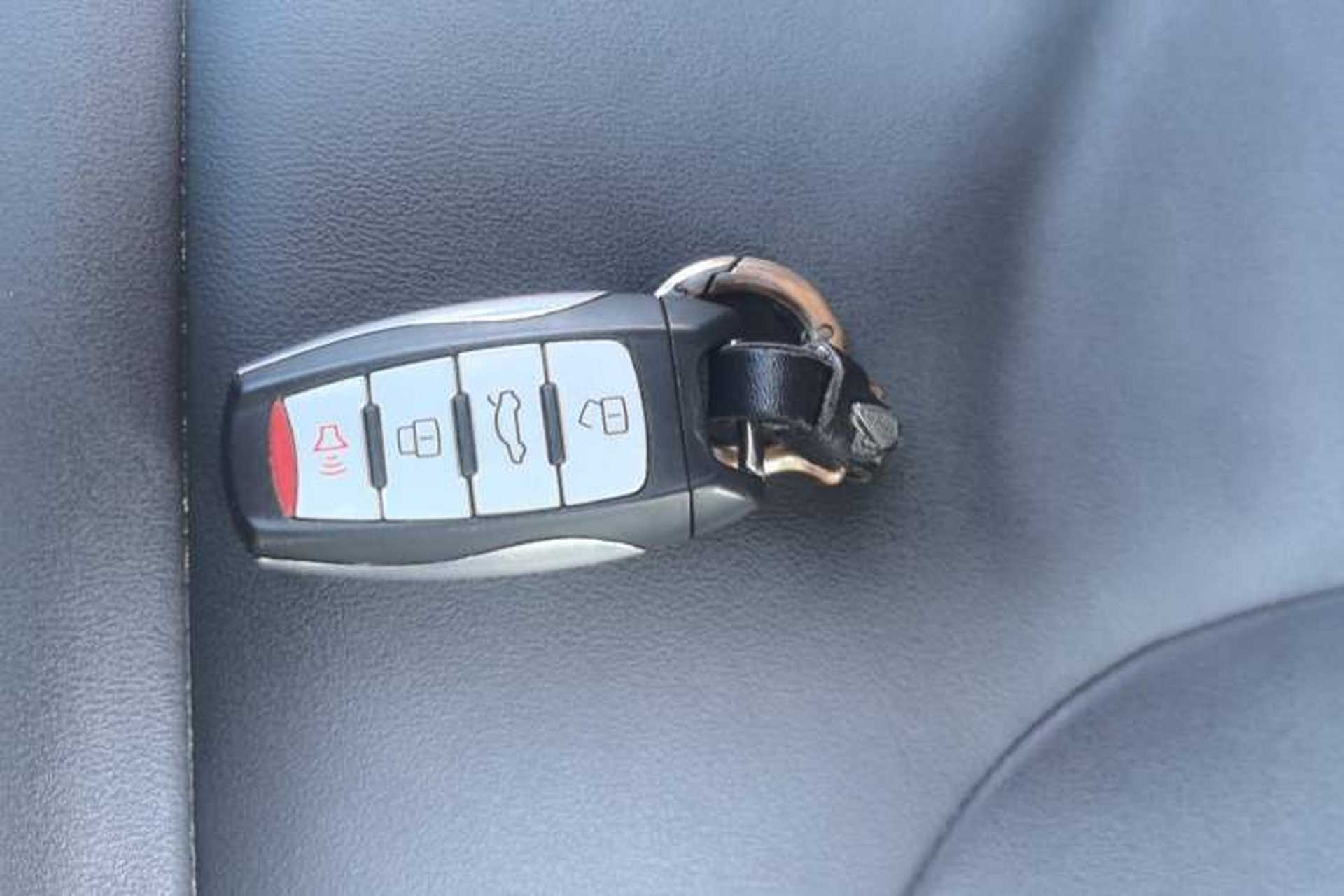 Used Haval M6 2021 PLUS 1.5T Manual Luxury Smart Connectivity Model Interior 1