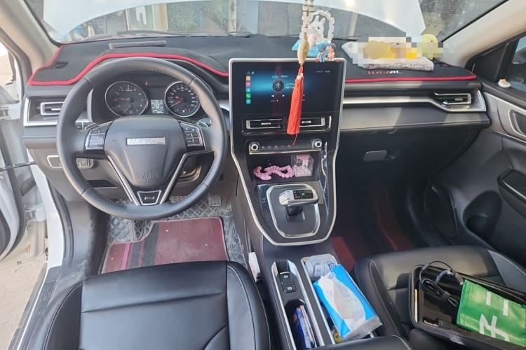 Used Haval M6 2021 PLUS 1.5T DCT Luxury Smart Connectivity Model Interior 2