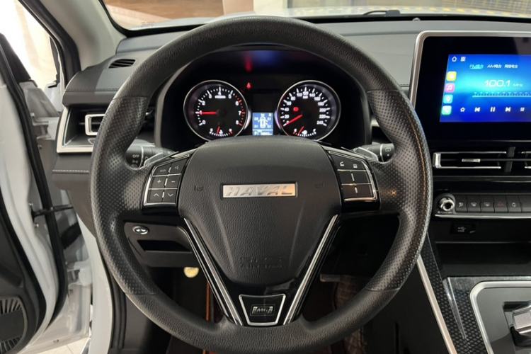 Used Haval M6 2021 PLUS 1.5T DCT Elite Smart Connectivity Model Interior 2