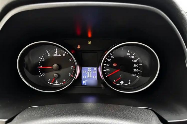 Used Haval M6 2021 PLUS 1.5T DCT Luxury Smart Connectivity Model Interior 2