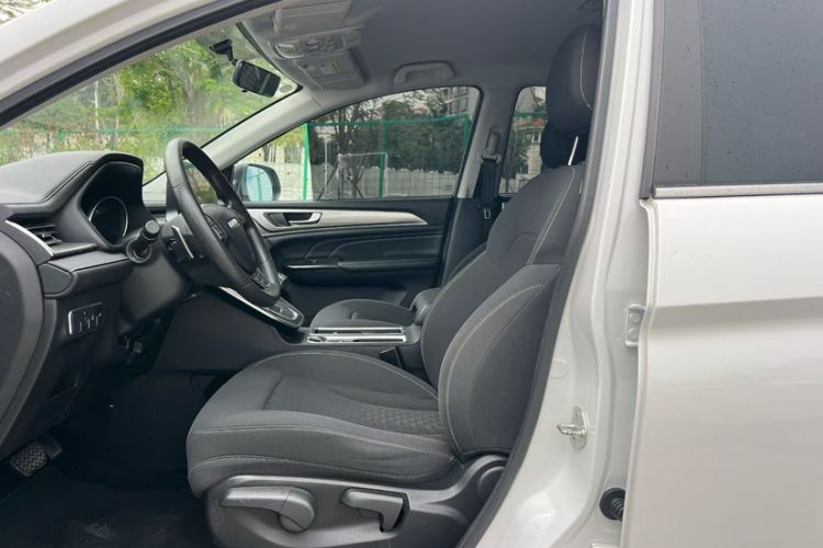 Used Haval M6 2021 PLUS 1.5T DCT Elite Smart Connectivity Model Interior 3