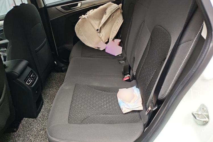Used Haval M6 2021 PLUS 1.5T DCT Elite Smart Connectivity Model Interior 4