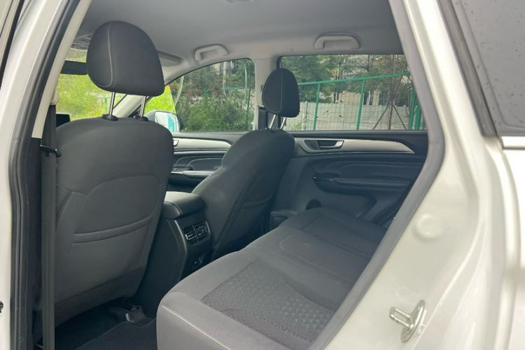 Used Haval M6 2021 PLUS 1.5T DCT Elite Smart Connectivity Model Interior 4