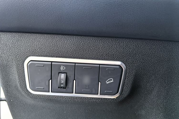 Used Haval M6 2021 PLUS 1.5T DCT Elite Smart Connectivity Model Interior 6