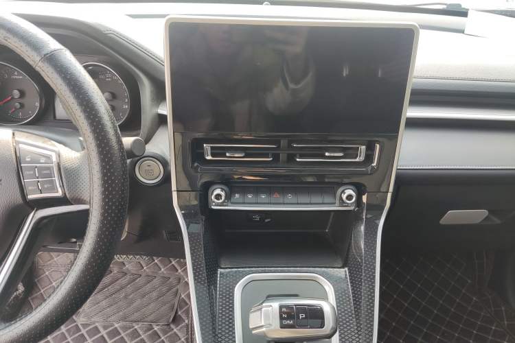 Used Haval M6 2021 PLUS 1.5T DCT Luxury Smart Connectivity Model Interior 6