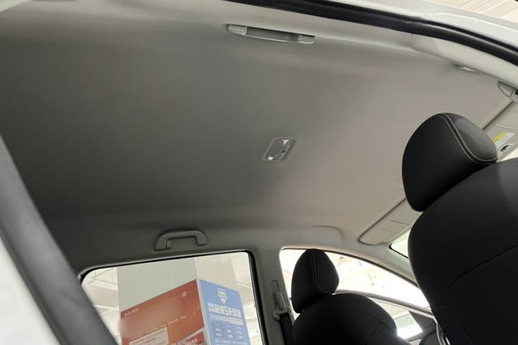 Used Haval M6 2021 PLUS 1.5T DCT Elite Smart Connectivity Model Interior 7