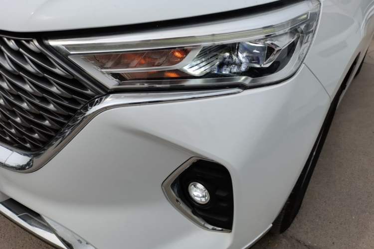 Used Haval M6 2021 PLUS 1.5T DCT Luxury Smart Connectivity Model Left Front Headlight