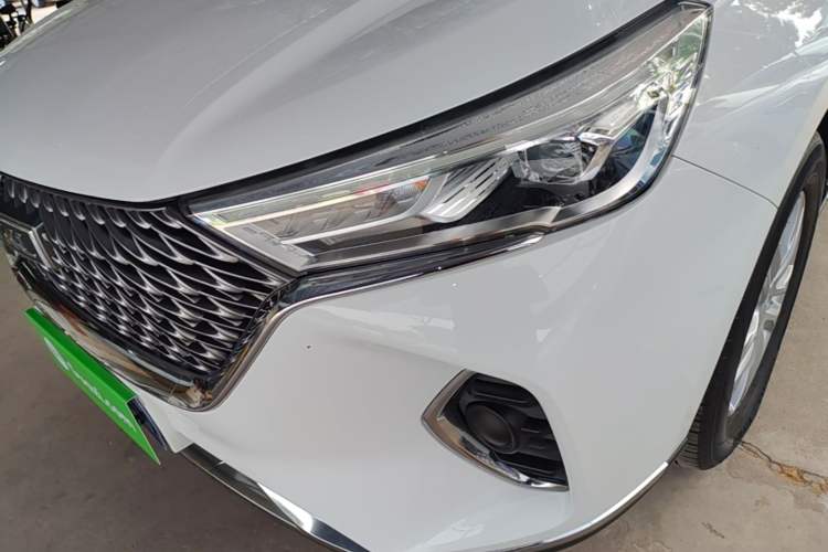Used Haval M6 2021 PLUS 1.5T DCT Elite Smart Connectivity Model Left Front Headlight