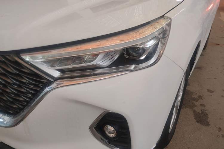 Used Haval M6 2021 PLUS 1.5T DCT Luxury Smart Connectivity Model Left Front Headlight