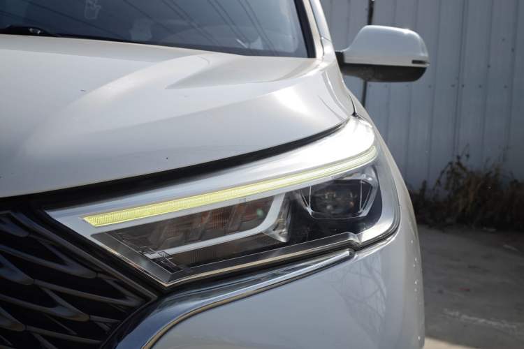 Used Haval M6 2021 PLUS 1.5T DCT Elite Smart Connectivity Model Left Front Headlight