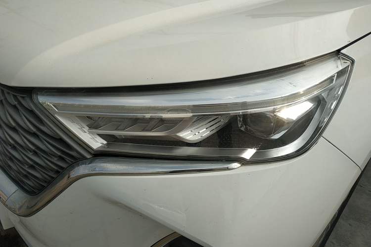 Used Haval M6 2021 PLUS 1.5T Manual Elite Smart Connectivity Model Left Front Headlight