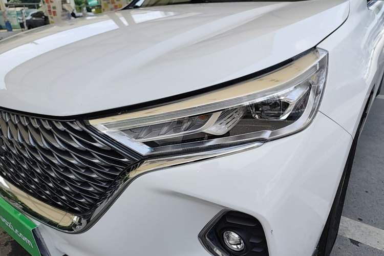 Used Haval M6 2021 PLUS 1.5T DCT Luxury Smart Connectivity Model Left Front Headlight