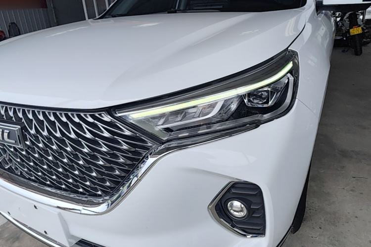 Used Haval M6 2021 PLUS 1.5T DCT Luxury Smart Connectivity Model Left Front Headlight