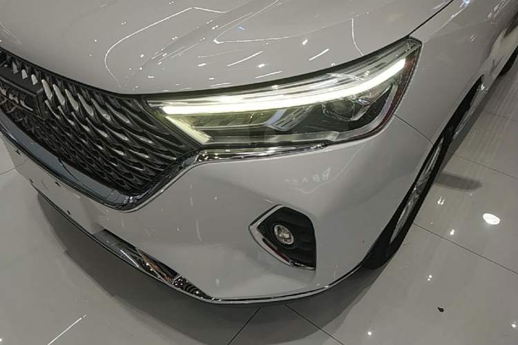 Used Haval M6 2021 PLUS 1.5T DCT Luxury Smart Connectivity Model Left Front Headlight