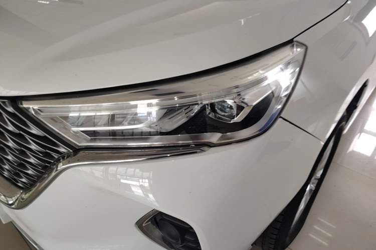 Used Haval M6 2021 PLUS 1.5T DCT Elite Smart Connectivity Model Left Front Headlight