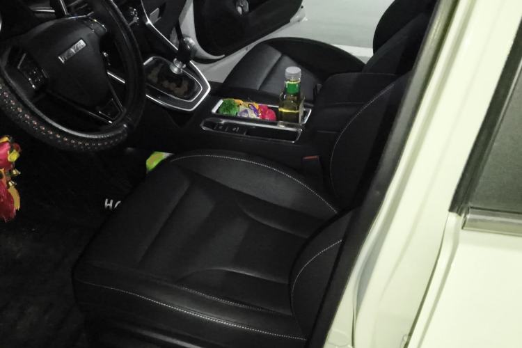 Used Haval M6 2021 PLUS 1.5T Manual Luxury Smart Connectivity Model Left Front Seat
