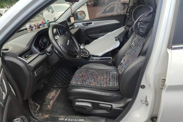 Used Haval M6 2021 PLUS 1.5T DCT Luxury Smart Connectivity Model Left Front Seat