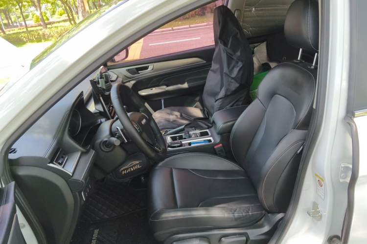 Used Haval M6 2021 PLUS 1.5T DCT Comfort Edition Left Front Seat