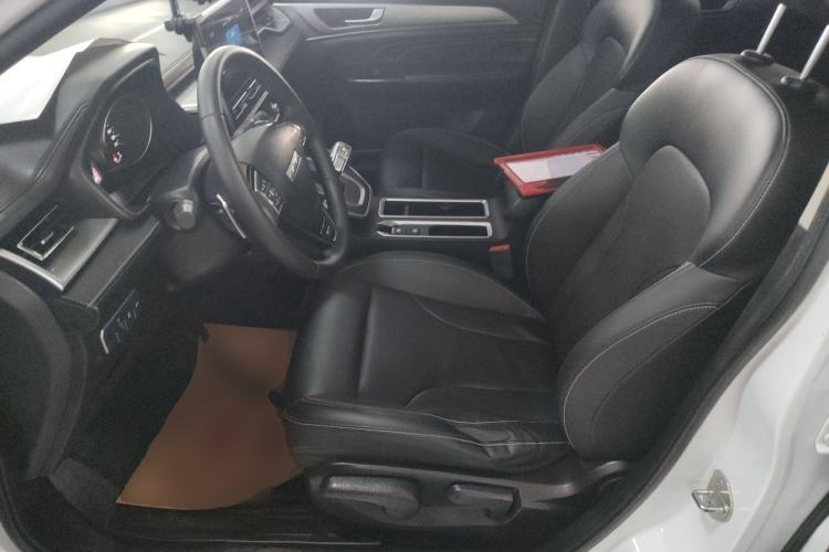 Used Haval M6 2021 PLUS 1.5T DCT Luxury Smart Connectivity Model Left Front Seat